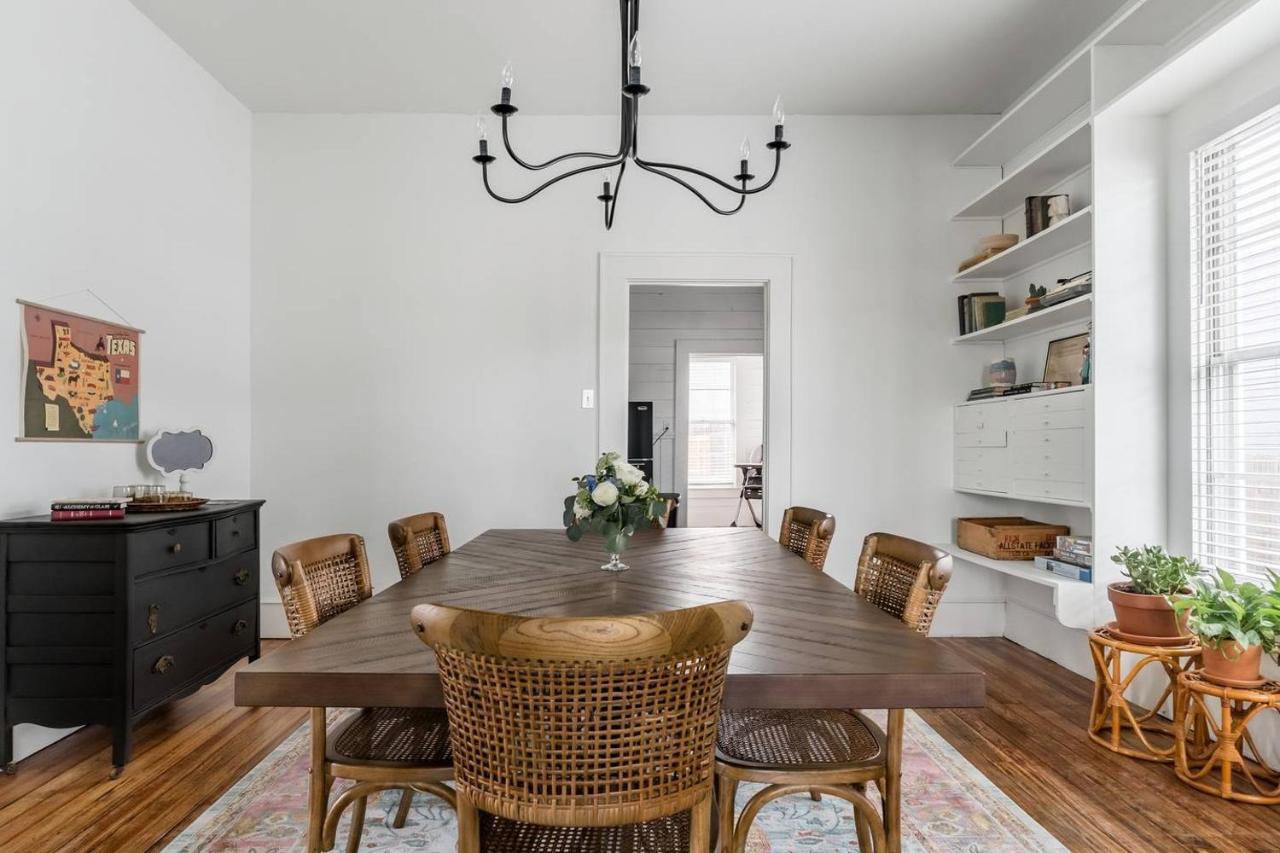 Restored 1930S Uptown Bungalow 2 Min. To Magnolia Уако Екстериор снимка